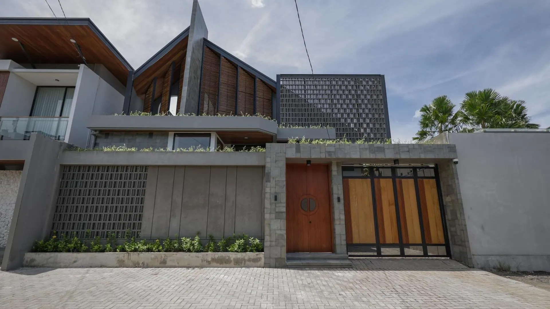 Rumah Christa Seminyak  Holiday home
